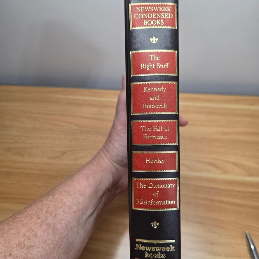 Vintage Newsweek Condensed Books Volume 8 The Right Stuff‎ Kennedy Roosevelt